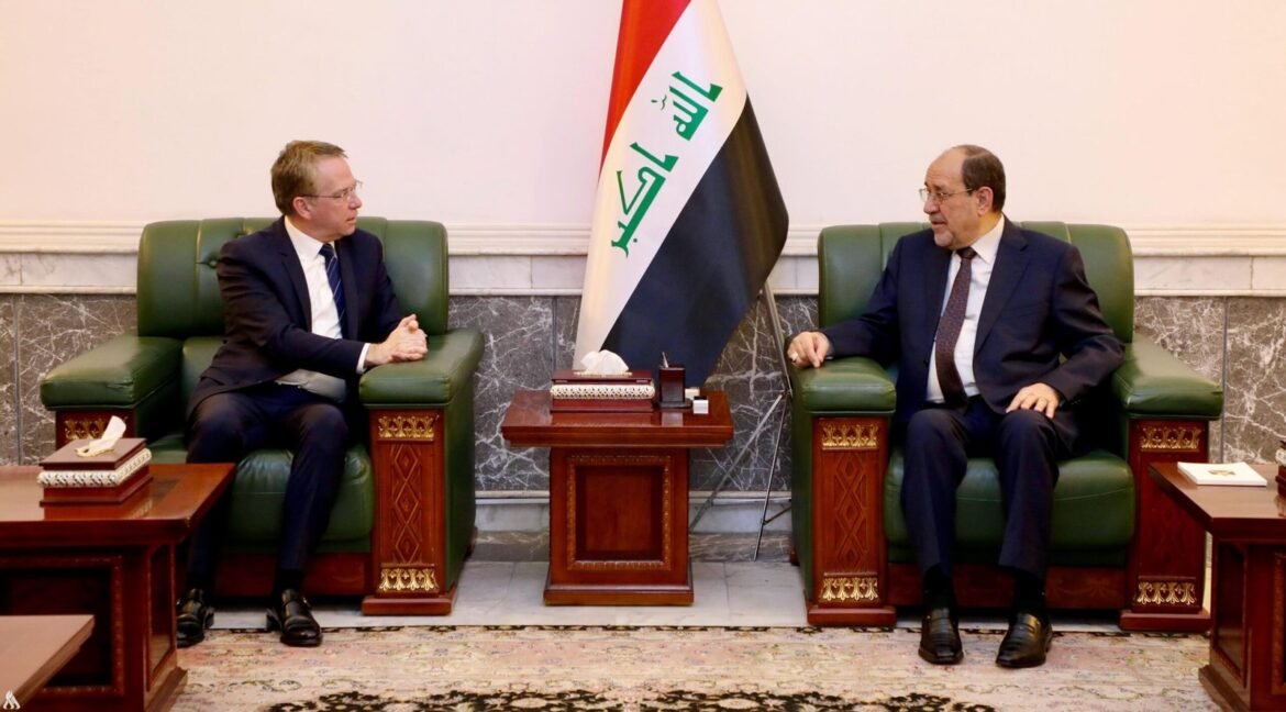 المالكي والسفير الفرنسي يبحثان العلاقات المشتركة وسبل تطويرها بما يخدم مصلحة البلدين