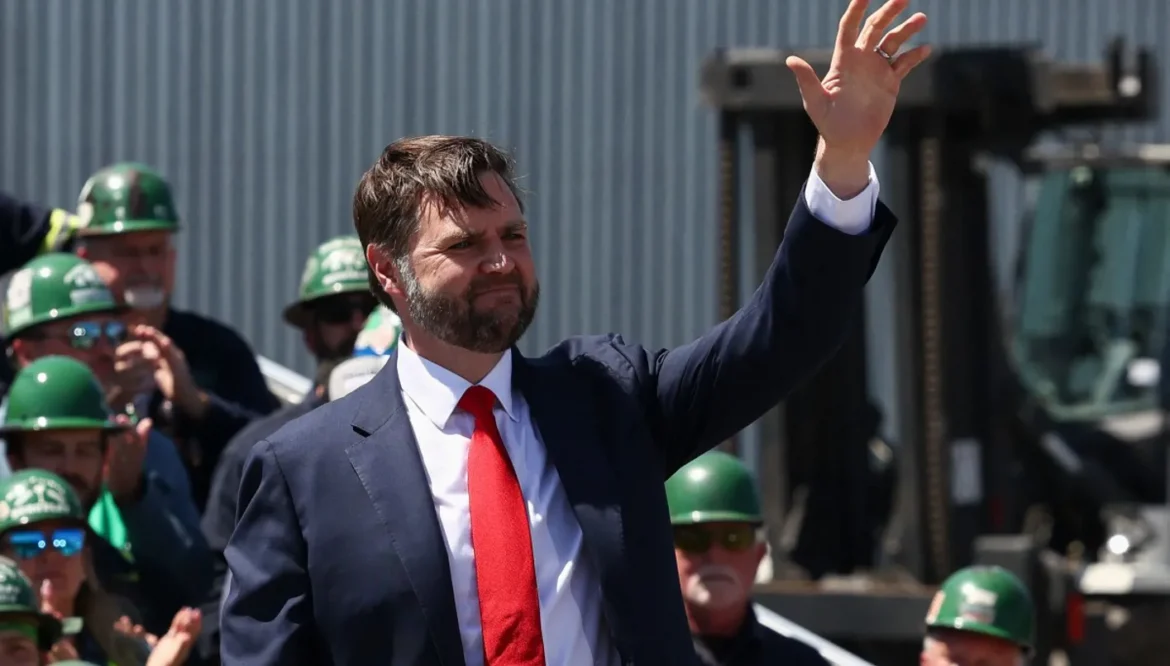 نائب الرئيس الأميركي: ألمانيا تُعيد بناء جدار برلين!