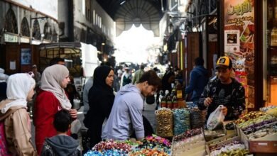 السفارة الأمريكية في دمشق تطالب المواطنين الأمريكيين بمغادرة سوريا فورا