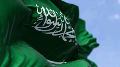 السعودية تعلن يوم غد الأحد أول أيام عيد الفطر المبارك