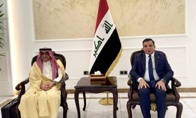 رئيس المنظمة العربية للسياحة يصل إلى بغداد