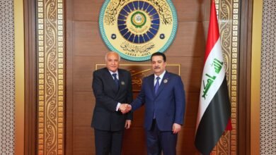 رئيس الوزراء يؤكد حرص العراق على موقفه الثابت والمبدئي في دعم لبنان الشقيق